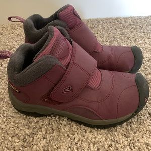 Keen Kids boots 12